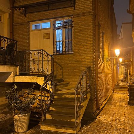 Апартаменты Tbilisi Old Town Экстерьер фото
